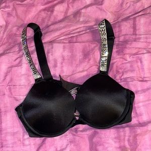 Victoria’s Secret Very Sexy Push Up Bra